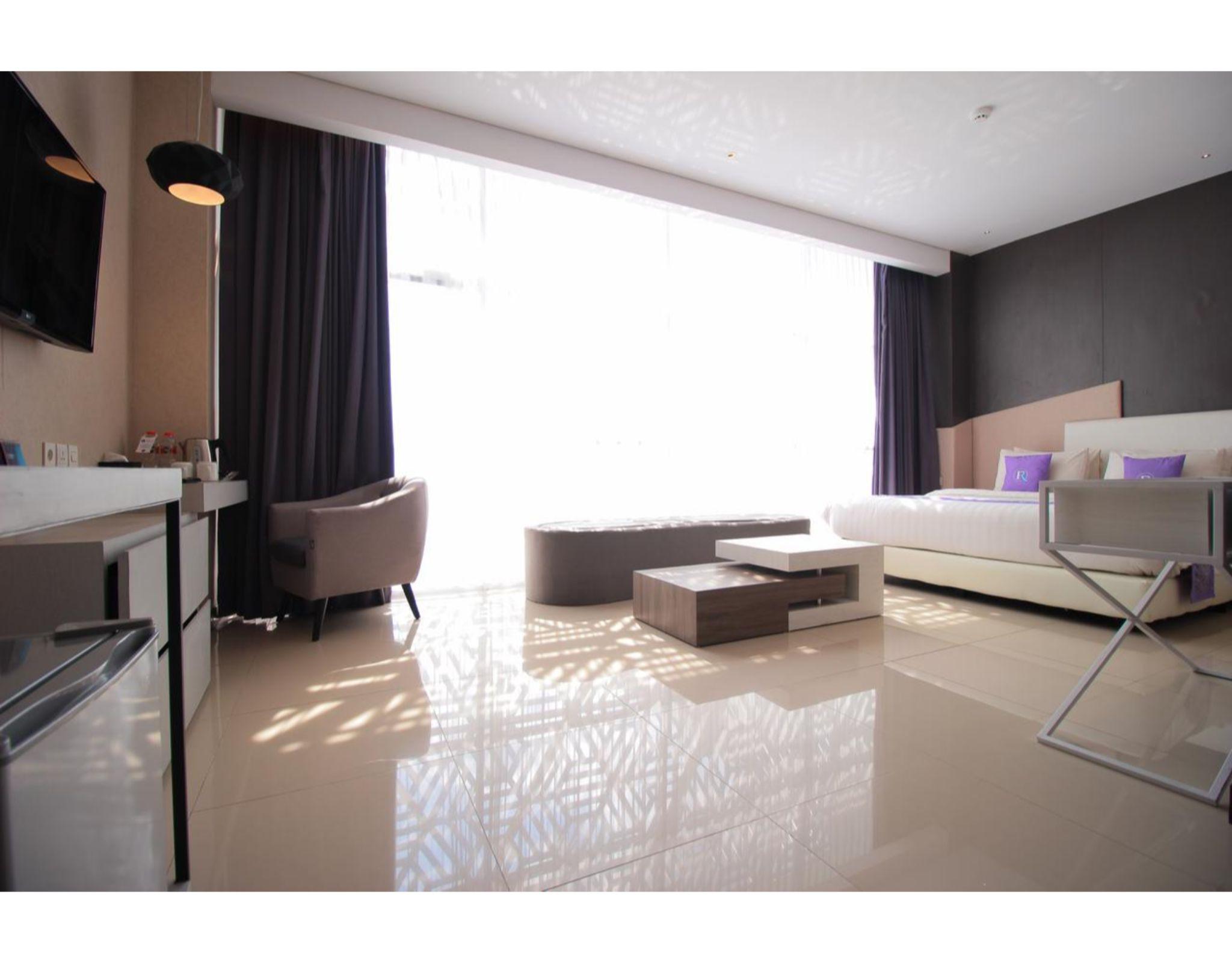 Forriz Hotel Yogyakarta Exterior foto